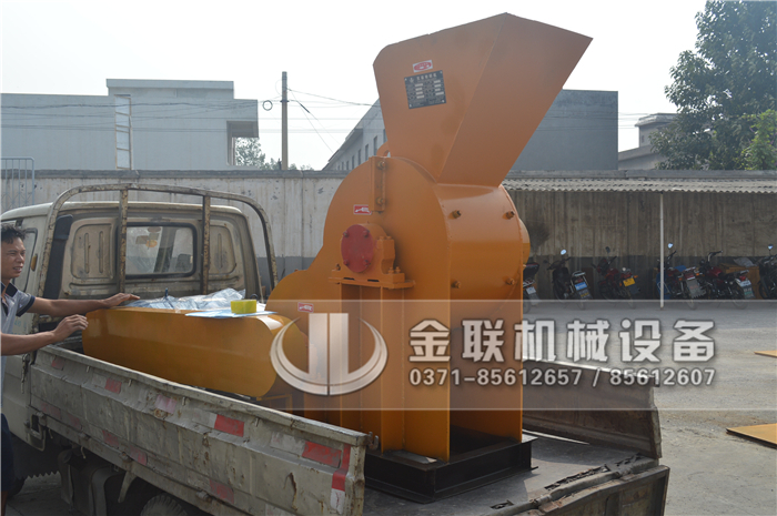 哪個廠家小型原煤粉碎機(jī)價格低，多少錢一臺？