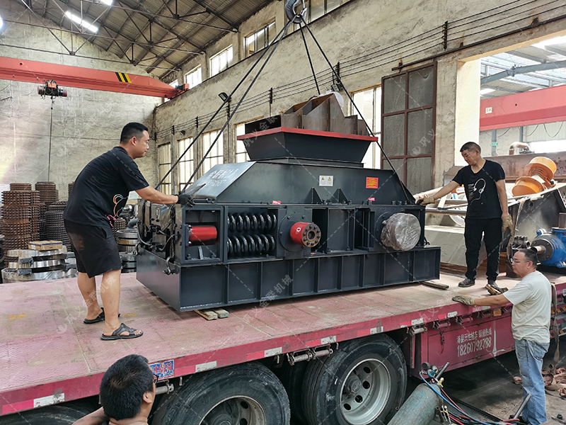 什么礦石制砂好？選對輥制砂機(jī)破碎怎么樣？